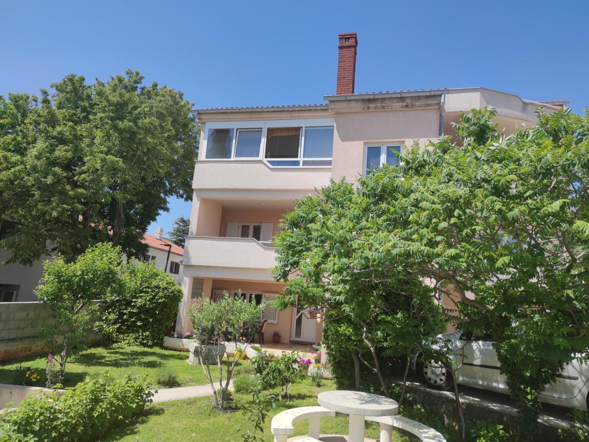 Apartments Dijana Krk Town Εξωτερικό φωτογραφία