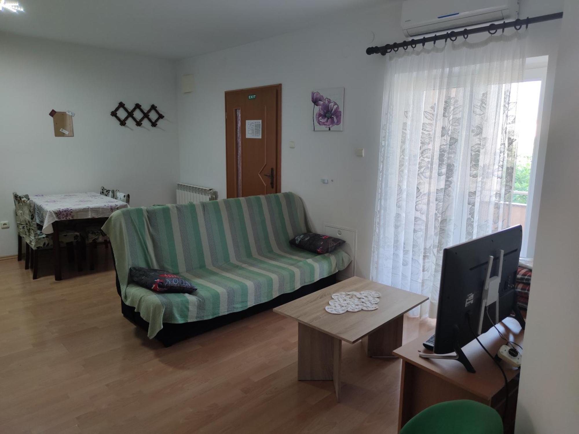 Apartments Dijana Krk Town Εξωτερικό φωτογραφία